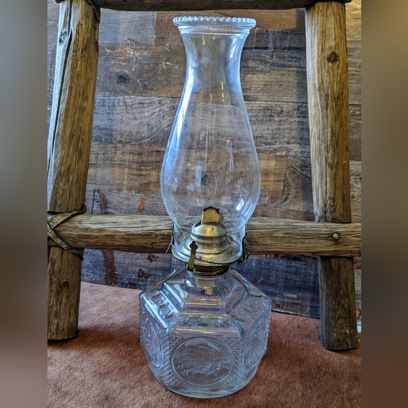 Vintage Collectible Lamplight Farms #6 Farm Carriage Hexagon Glass Oil Lamp - Picture 2 of 9